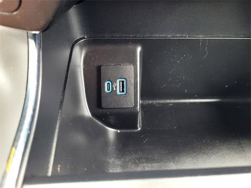 Used 2024 Ford F150 XLT w/ Mobile Office Package image 19