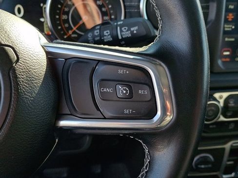 Used 2023 Jeep Wrangler Sahara w/ Cold Weather Group image 22