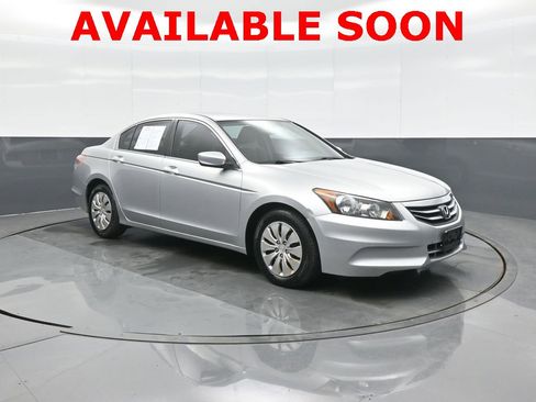 Used 2012 Honda Accord LX image 1