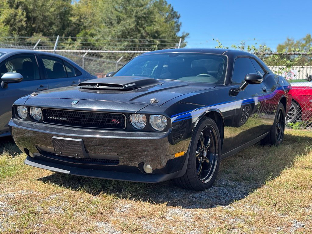 Used 2010 Dodge Challenger R/T w/ Mopar 10 Pkg RWD image 4