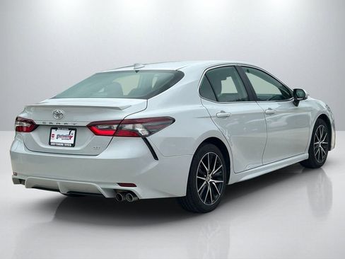Certified 2024 Toyota Camry SE FWD image 5