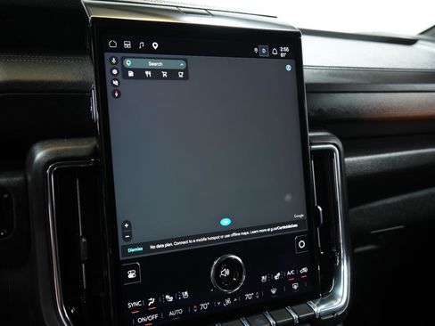 Used 2025 GMC Yukon Denali AWD/4WD image 44