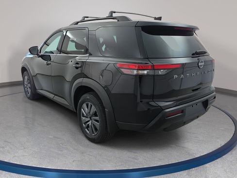New 2026 Nissan Pathfinder SV image 7