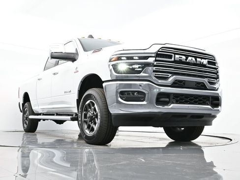 New 2025 RAM 2500 Laramie image 28