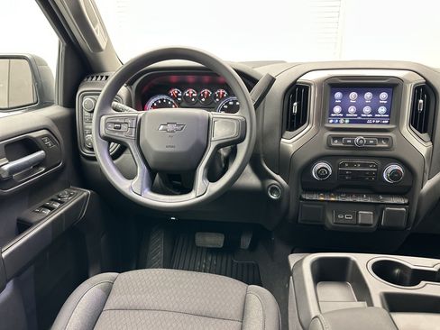 Certified 2026 Chevrolet Silverado 1500 Custom Trail Boss w/ Dark Appearance Package AWD/4WD image 4