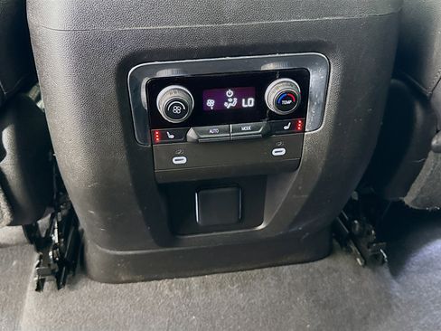 Used 2023 Chevrolet Tahoe High Country RWD image 27
