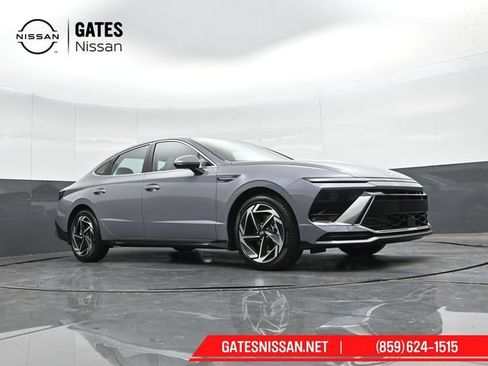 Used 2026 Hyundai Sonata SEL FWD image 34