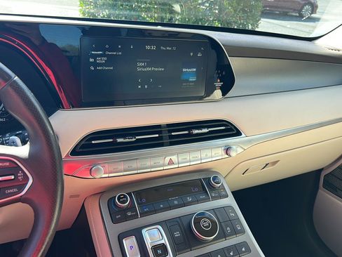 Used 2020 Hyundai Palisade Limited image 25