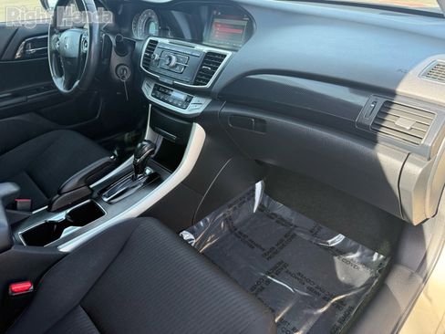 Used 2014 Honda Accord Sport image 29