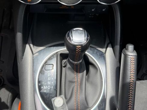 Used 2019 MAZDA MX-5 Miata 30th Anniversary RWD image 7