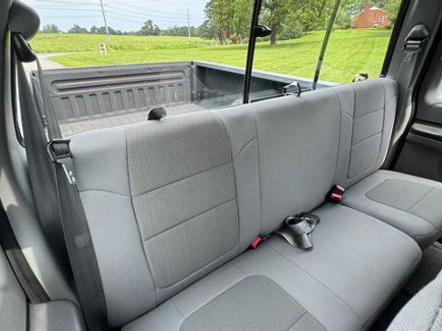 Used 2006 Ford F250 XL RWD image 20