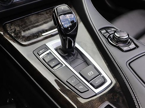 Used 2014 BMW 650i Convertible RWD image 26