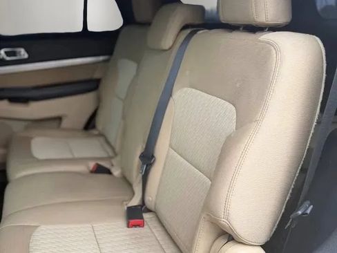 Used 2016 Ford Explorer 4WD image 18