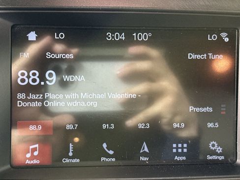 Used 2018 Ford Explorer Limited image 20