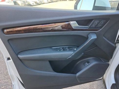 Used 2018 Audi Q5 2.0T Premium image 14