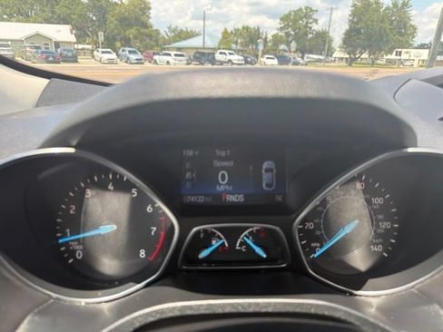 Used 2018 Ford Escape S FWD image 19