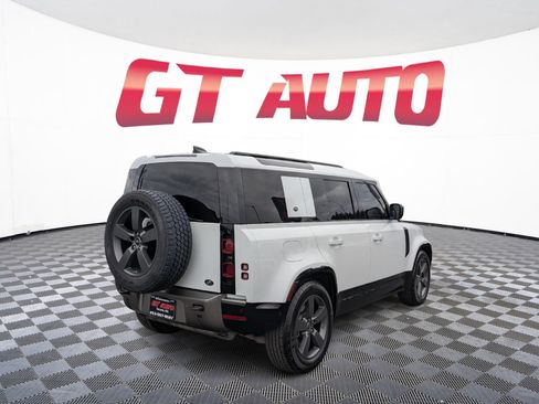 Used 2021 Land Rover Defender 110 X-Dynamic HSE AWD/4WD image 4