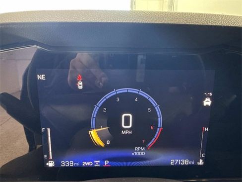 Used 2025 Chevrolet TrailBlazer LT image 9