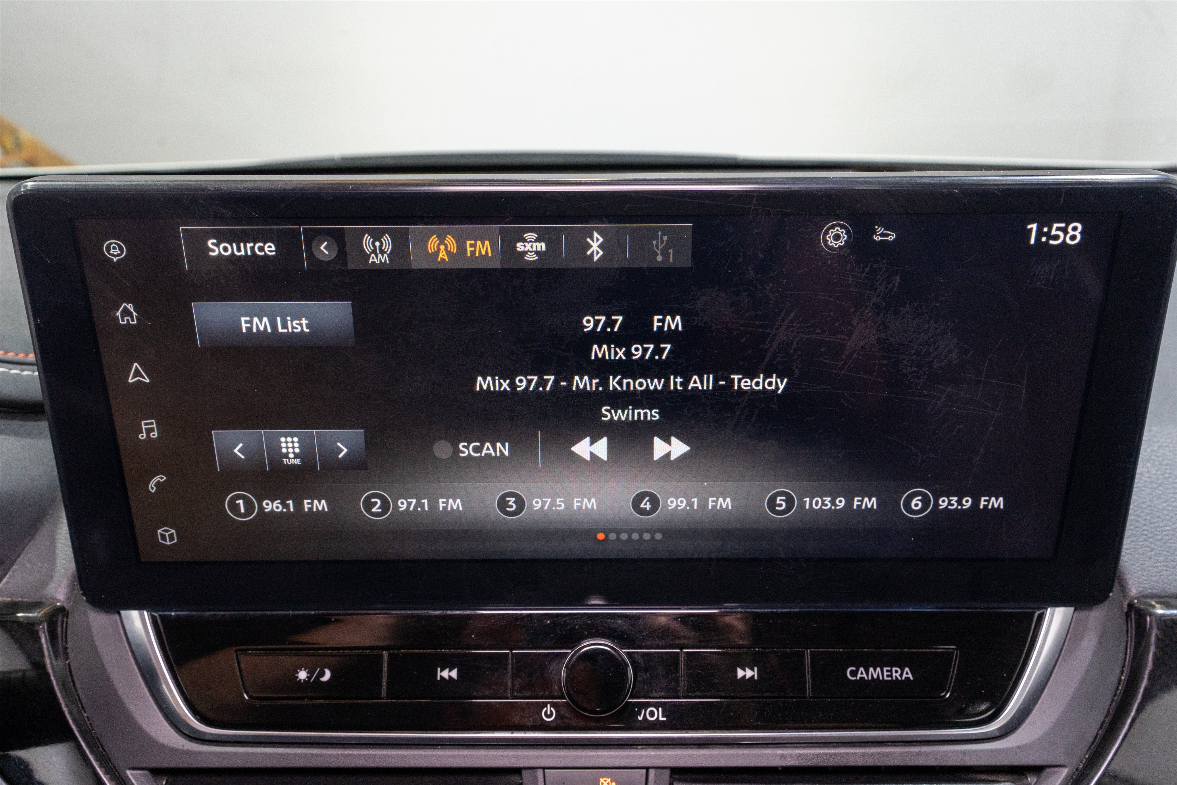 Used 2023 Nissan Altima 2.5 SR w/ SR Premium Package FWD image 19