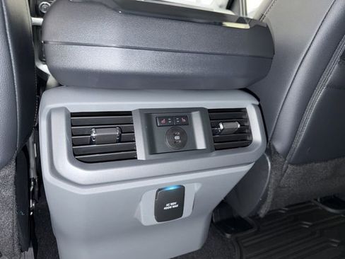 New 2025 Ford F150 Lariat w/ Equipment Group 502A High image 39