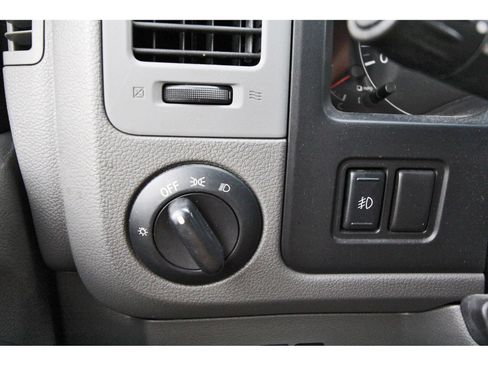 Used 2016 Nissan NV 3500 SL RWD image 19