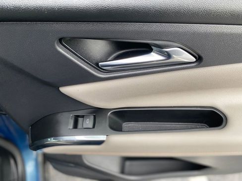 Used 2024 Chevrolet Traverse LT w/ LPO, Floor Liner Package FWD image 14