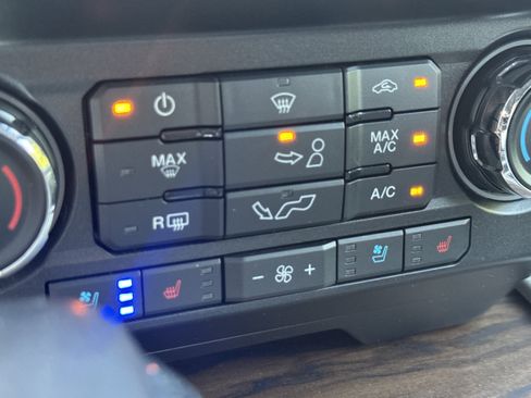 Used 2019 Ford F150 Lariat AWD/4WD image 23