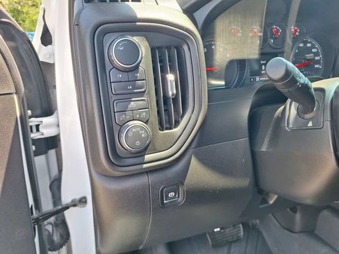Used 2021 Chevrolet Silverado 2500 W/T w/ WT Fleet Convenience Package AWD/4WD image 18