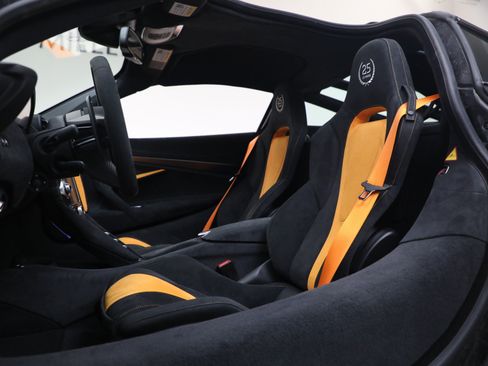 Used 2021 McLaren 720S RWD image 20