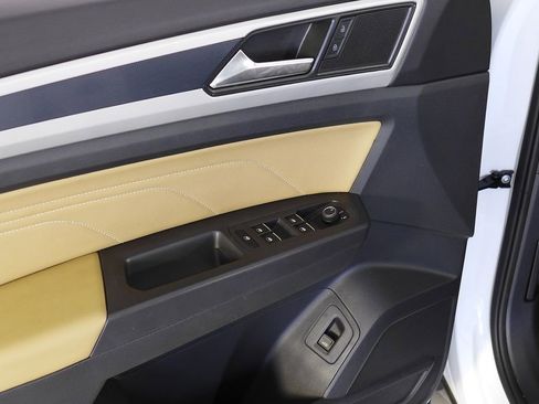 Used 2023 Volkswagen Atlas Cross Sport SEL R-Line image 12