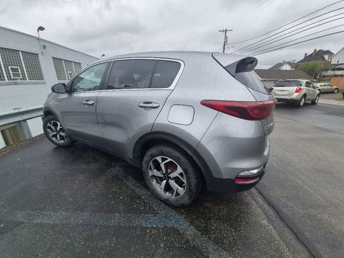 Used 2021 Kia Sportage LX AWD/4WD image 5