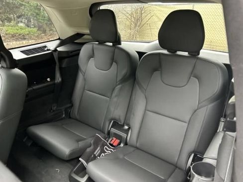 Used 2024 Volvo XC90 T8 Plus w/ Protection Package AWD/4WD image 4