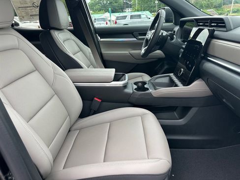 New 2026 GMC Terrain Elevation w/ Elevation Premium Package FWD image 14