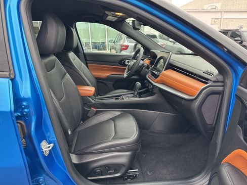 Used 2024 Jeep Compass Limited w/ Elite Group image 18