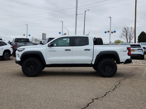 New 2026 Chevrolet Colorado ZR2 w/ ZR2 Bison Edition AWD/4WD image 2