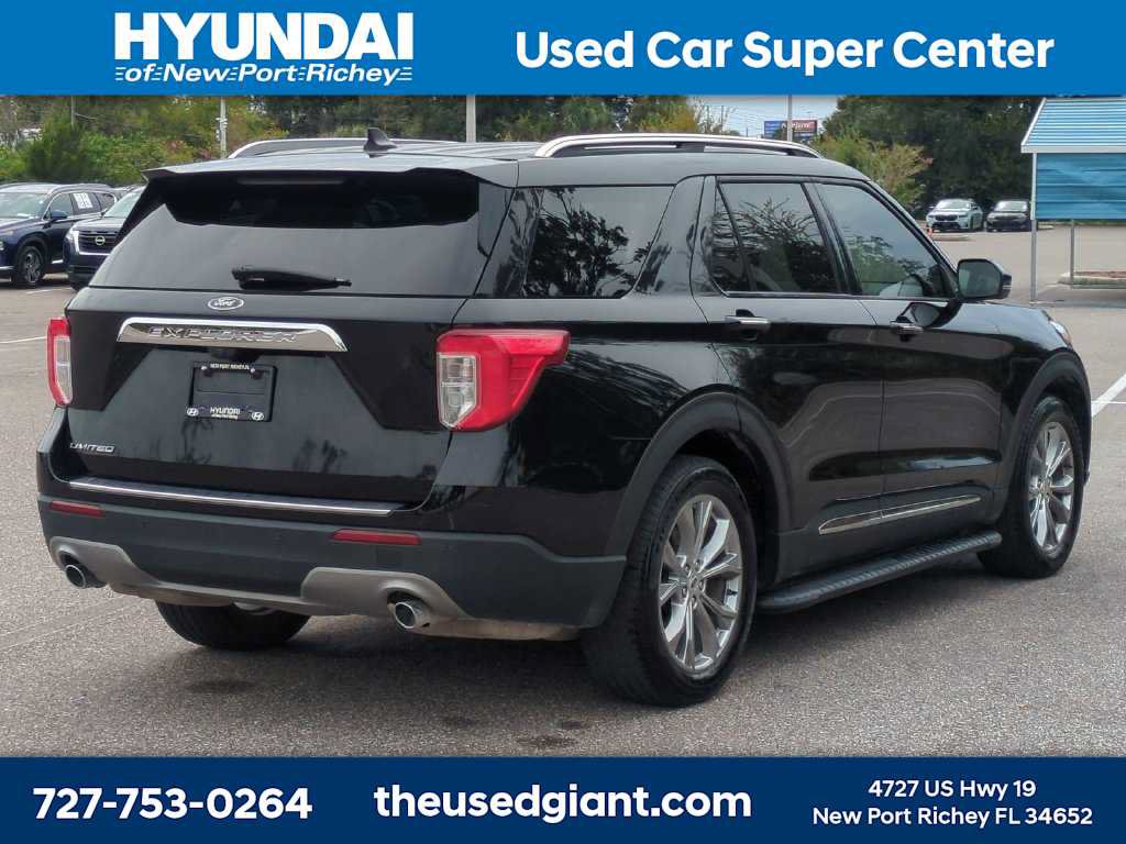 Used 2022 Ford Explorer Limited w/ Equipment Group 301A RWD image 5