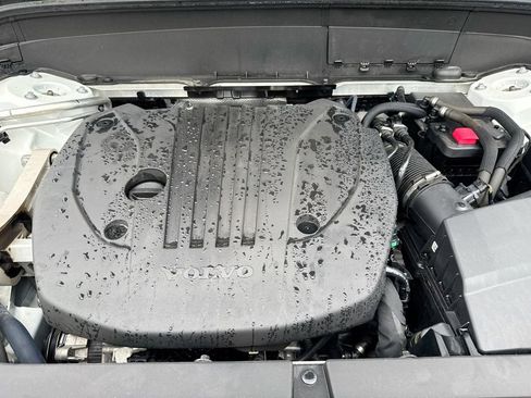 Used 2023 Volvo XC90 B5 Core w/ Protection Package image 33