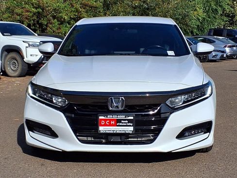 Used 2020 Honda Accord Sport image 2