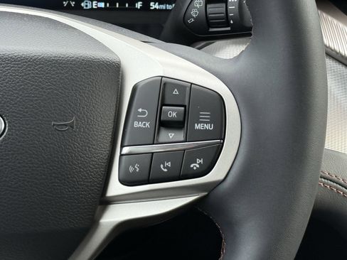 New 2026 Ford Explorer Active image 25