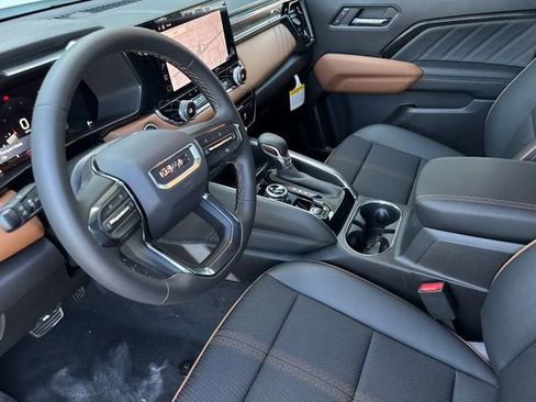 New 2026 GMC Canyon AT4 image 10