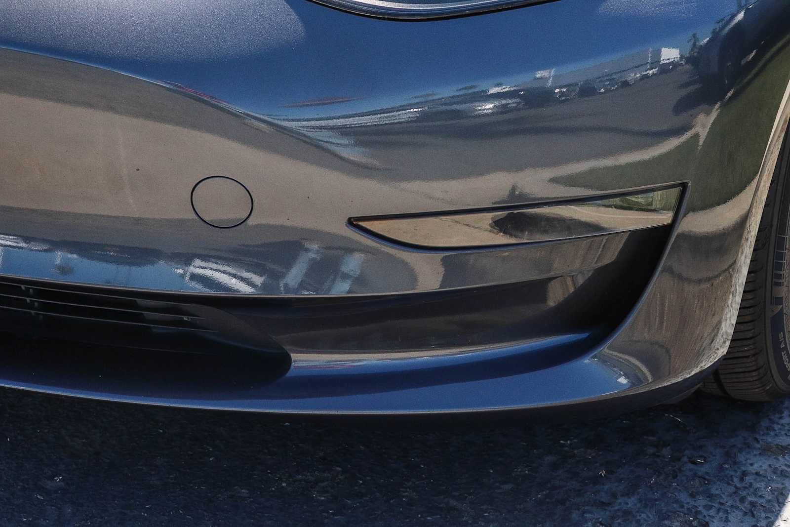 Used 2023 Tesla Model 3 Standard Range RWD image 4