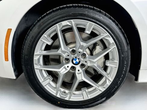 Used 2026 BMW 330i xDrive Sedan AWD/4WD image 11