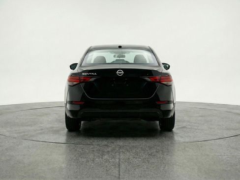 Used 2025 Nissan Sentra S image 7