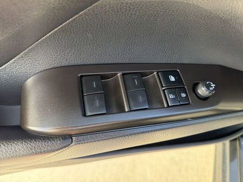 Used 2022 Toyota Camry SE w/ Audio Upgrade Package image 10