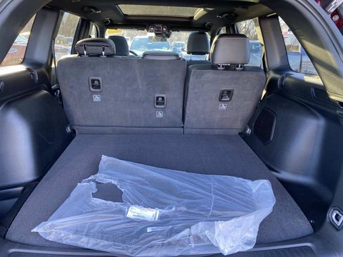 New 2026 Jeep Grand Cherokee Limited image 2