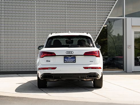 Used 2022 Audi Q5 2.0T Premium Plus w/ Premium Plus Package AWD/4WD image 29