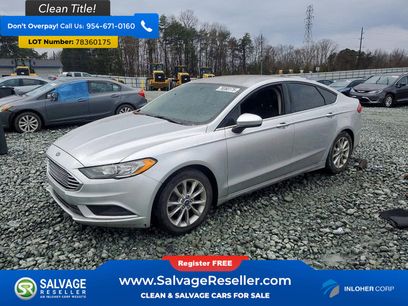 Used 2017 Ford Fusion SE w/ Fusion SE Technology Package