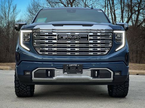 New 2026 GMC Sierra 1500 Denali w/ Denali Reserve Package image 9