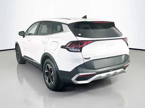 Used 2023 Kia Sportage LX FWD image 5