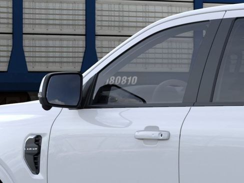 New 2025 Ford Ranger Lariat w/ FX4 Off-Road Package image 21